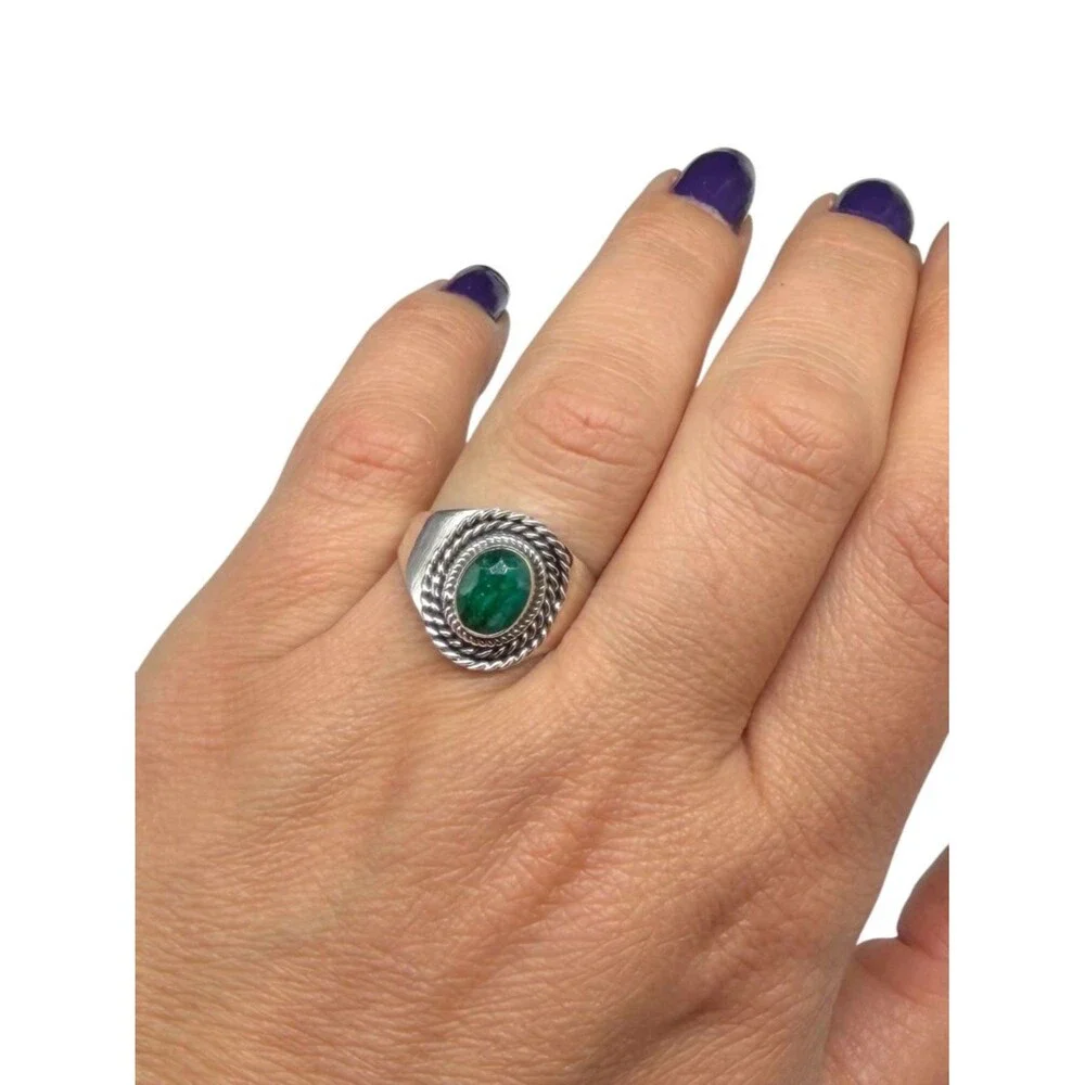 Emerald Ring Size 7.5 Solid 925 Sterling Silver Faceted Oval Natural Stone